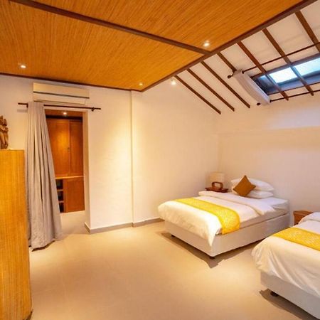 Kerobokan Villa Jado 2 - 3 Bedroom Villa With Private Pool מראה חיצוני תמונה