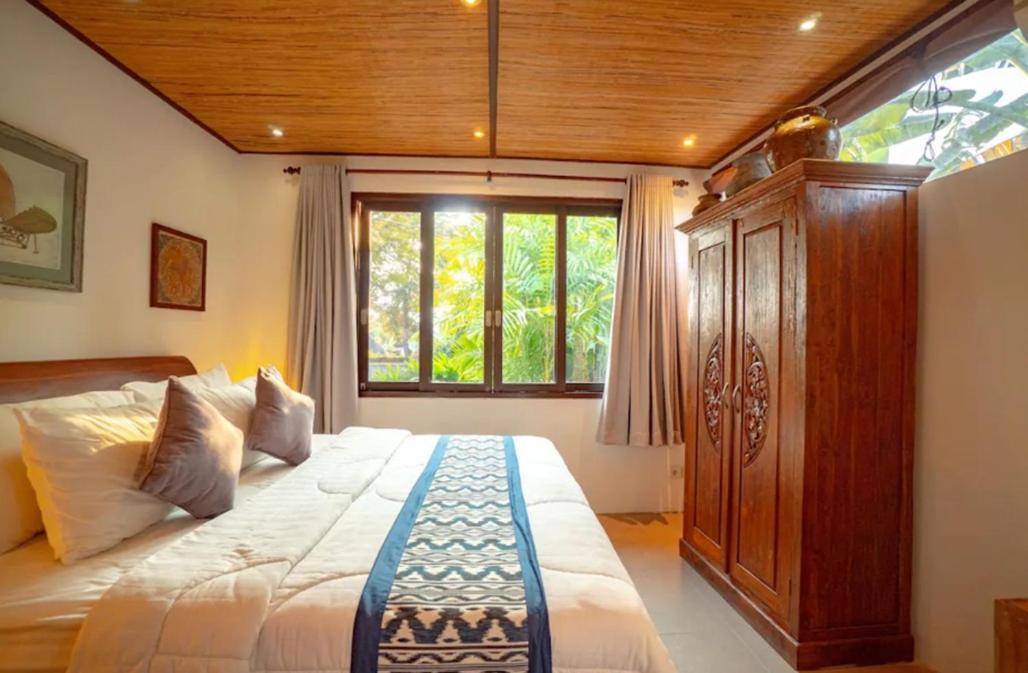 Kerobokan Villa Jado 2 - 3 Bedroom Villa With Private Pool מראה חיצוני תמונה